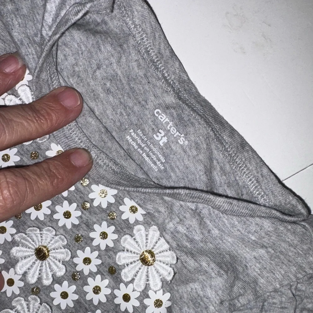 Carter’s and Old Navy size 3t bundle